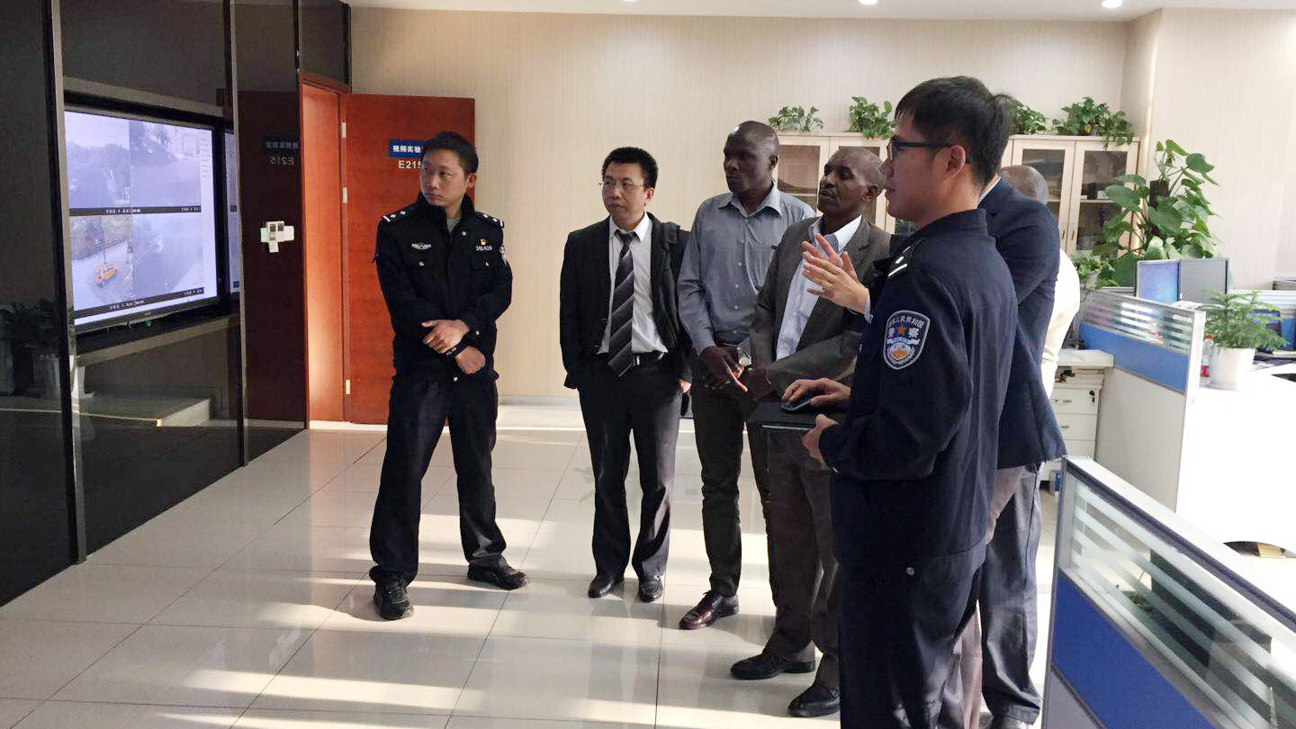 華尊實戰(zhàn)平臺吳江公安局樣板項目迎肯尼亞國家警察署考察參觀